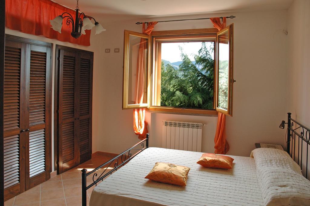 Agriturismo Podere Gozzuto Gavorrano Kamer foto